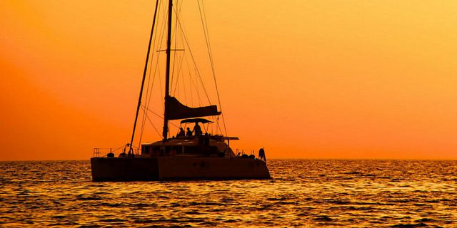 Private catamaran sunset cruise with dinner black river (1)